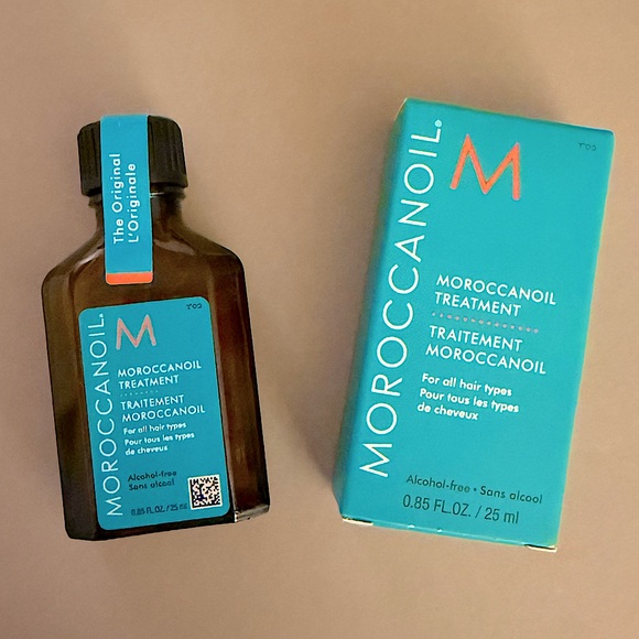 Moroccanoil Mini Moroccanoil Argan Oil-Infused Hair Treatment 0.85 fl oz/ 25 ml - Picture 7 of 16